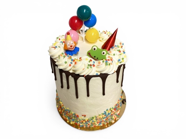 Drip Cake Kinder 18-20 pers